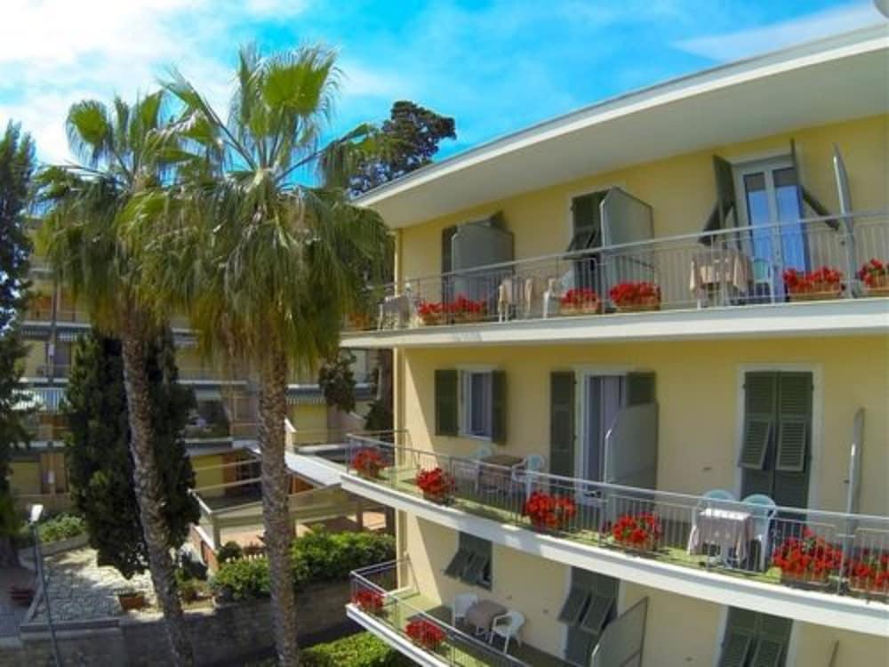 Hotel Paradiso سانريمو المظهر الخارجي الصورة