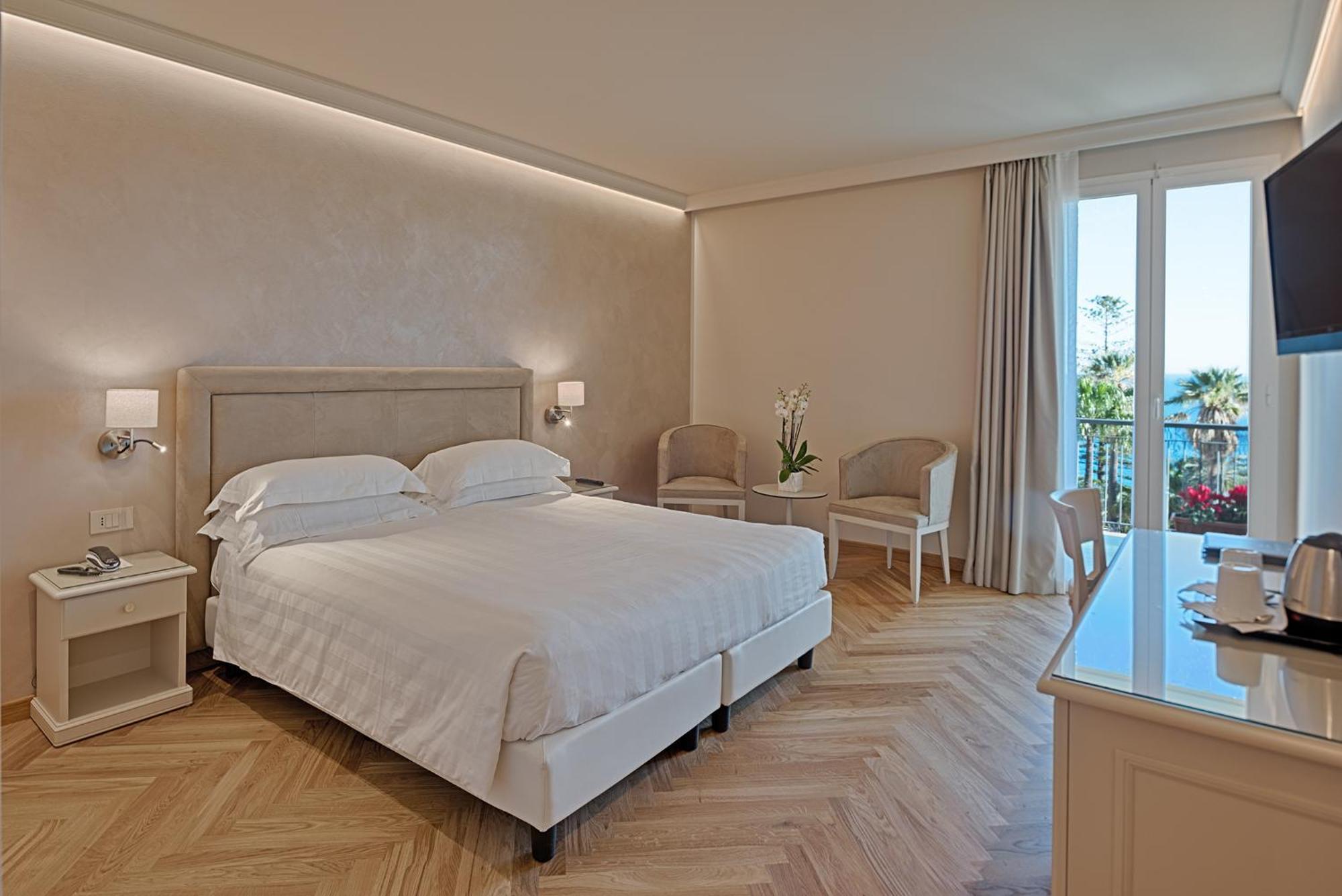 Hotel Paradiso سانريمو المظهر الخارجي الصورة